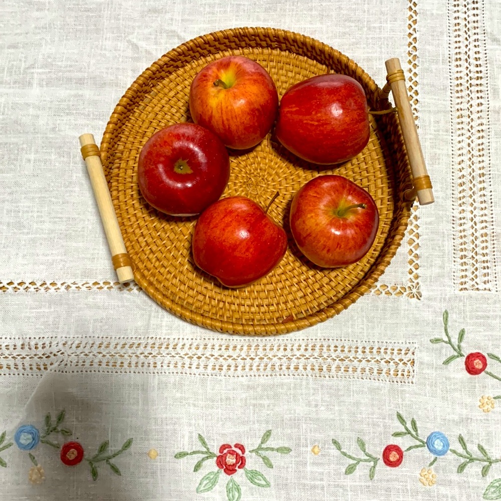 ✨ April Cornell Embroidered Table Linen - Picture 10 of 15